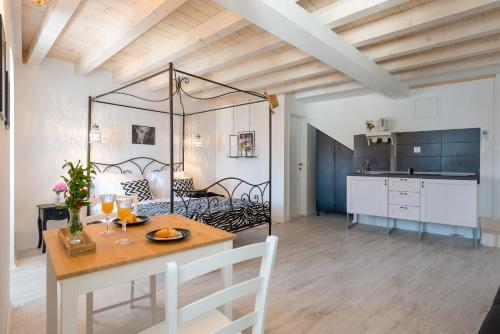 Apartments La Bohème - image 4