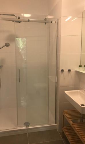 Schindler in Achau