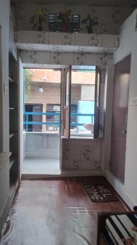 Standard Double Room image 1