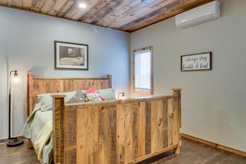Modern Lakeside Chalet on Crow Wing Chain w/ Dock! in Nevis