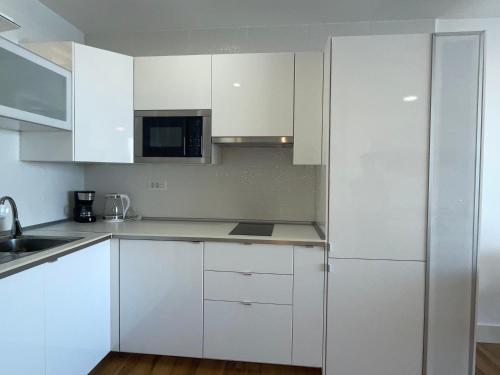 One-Bedroom Apartment image 10