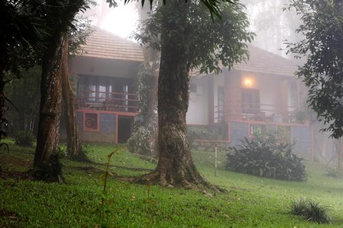 Bovera Orchards Coorg By Luxdens Hotels