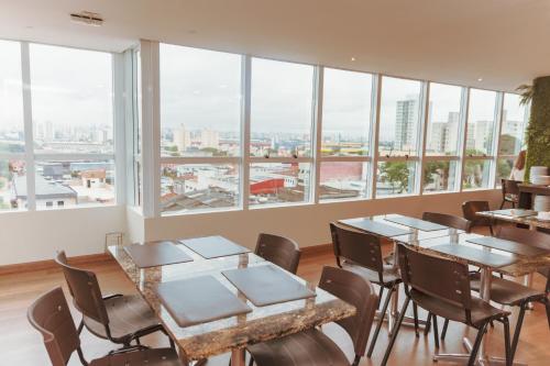 Floresta Hotel - Expo Center Norte - Distrito Anhembi in ヴィーラ ギリェルメ