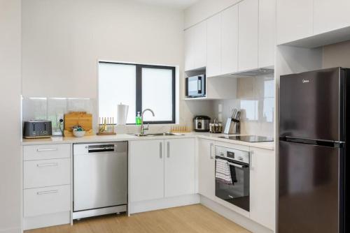 مطبخ, Urban Glow Townhouse with parking in أوتاهوهو