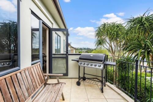 Upper Floor 2BR Unit near Eastern Auckland Beaches, Auckland (foto 11)