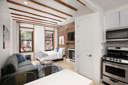24-6 Gramercy area Newly reno Studio W D in unit, New York (Foto 6)