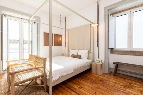 Amália Boutique Suites & Studios 5