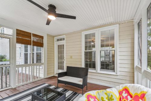 Bright Clayton Home with Screened Deck! in Clayton (NC)