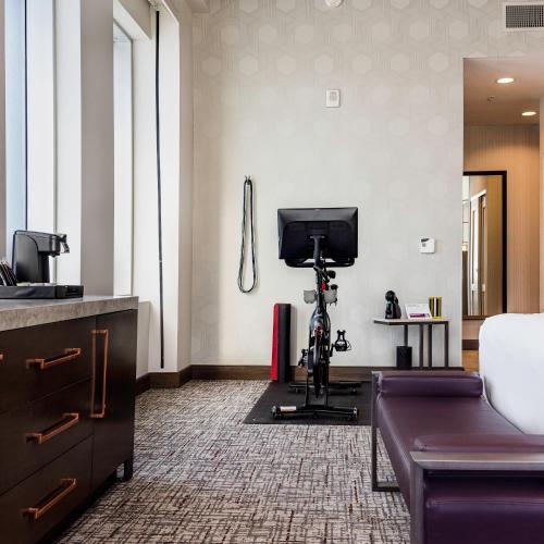 H Hotel Los Angeles Curio Collection By Hilton - image 11