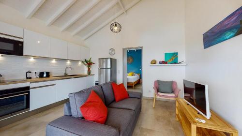 ห้องส่วนกลางสำหรับนั่งเล่น/ดูทีวี, Les Maisons Cane 3 Maisons Vue Panoramique, Piscine & Jardin Tropical in ซานต์ โรเซ