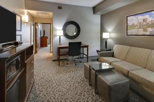 Drury Inn & Suites Columbus Polaris