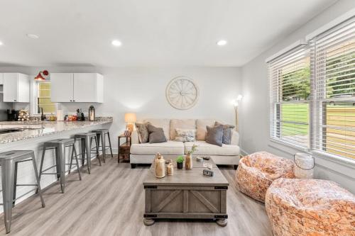 Sanctuary on Sherwood with a Backyard Oasis! in Athens, USA
