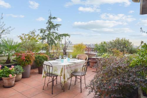 Luminous penthouse with a view in Paris - Welkeys - Location saisonnière - Paris