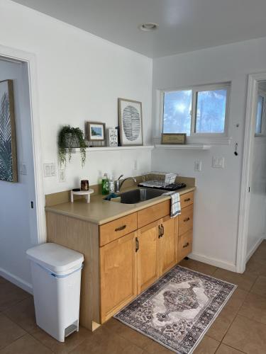 Kailani Loft, Kailua Coconut Grove 1-bedroom in 凱盧阿