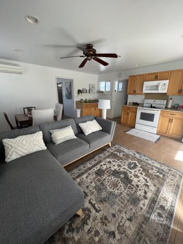 Kailani Loft, Kailua Coconut Grove 1-bedroom in 凱盧阿