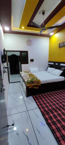 Shree Ji Home Stay