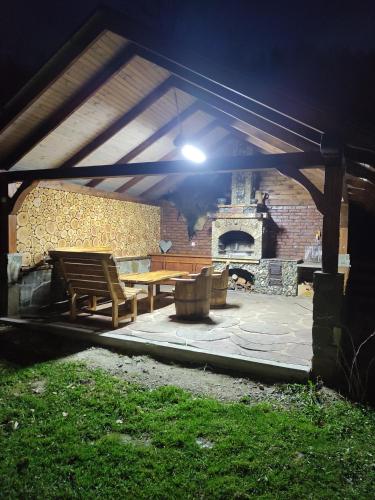 Iekārtas, Садиба Тарниця in Rečka