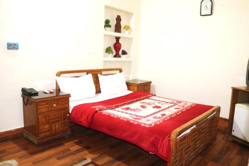 2 queen beds