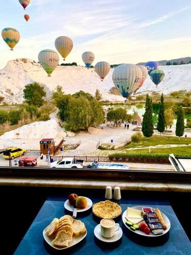 Pamukkale Sahin Hotel — hotel in Traverten Sokak. No:9, Pamukkale TR, 20190
