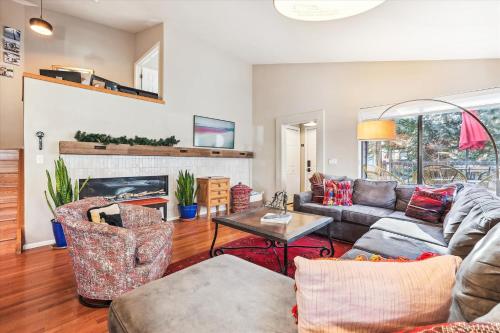 Park Forest Estates - image 8