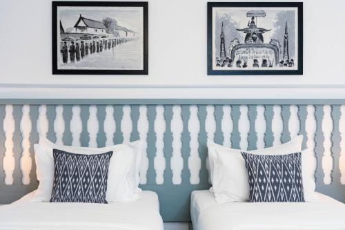Twin Room image 9