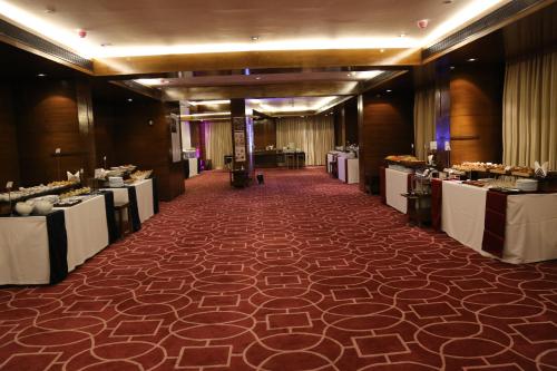Banketisaal, Four Points by Sheraton Ahmedabad in Ahmedabad