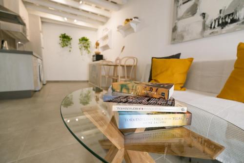 One-Bedroom Apartment image 6