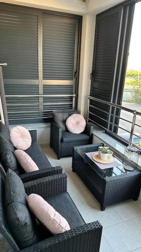 New modern accommodation in city in เมตโควิก