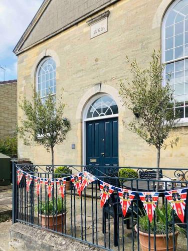 3 bedroom converted chapel in historic Oundle
