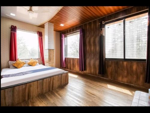New natraj in Chikhaldara