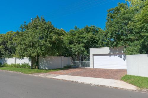 Sarah's Place- Heatherlands,George Sarah's Place- Heatherlands,George