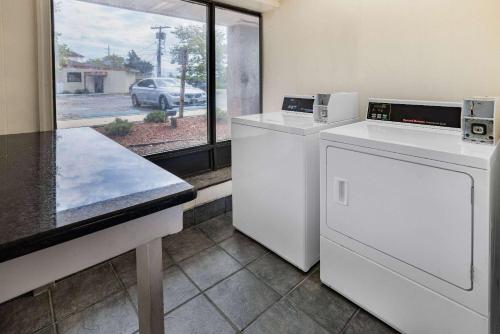 Ramada by Wyndham West Atlantic City - image 11