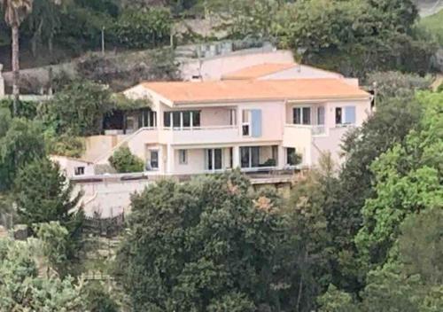 Dintorni, Magnifique villa familiale avec piscine in Nizza