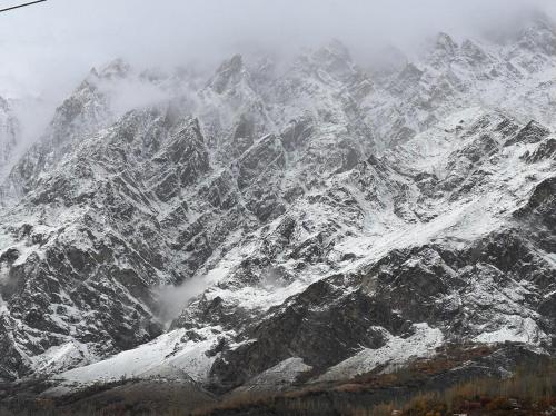Backpackers Stories by Old Hunza Inn - image 4