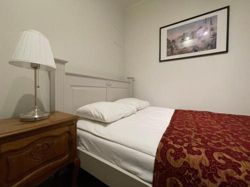 Old Town - Oleviste Apartment, Tallinn (photo 2)