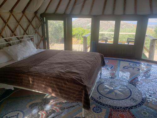 Villa Elia with pool, Yurt and sea views