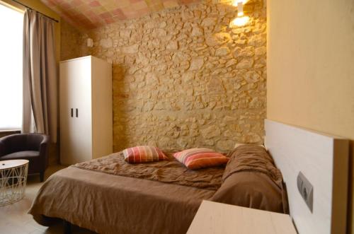 1 double bed