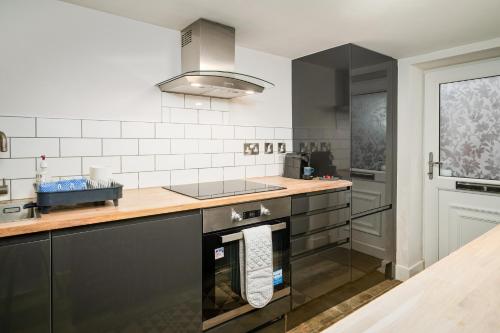 Coppergate Mews Apt 1 Stylish 2 bed 2 bath apartment private entrance Doncaster