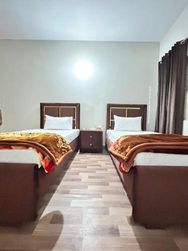 Eden Plus Executive Hotel - image 12