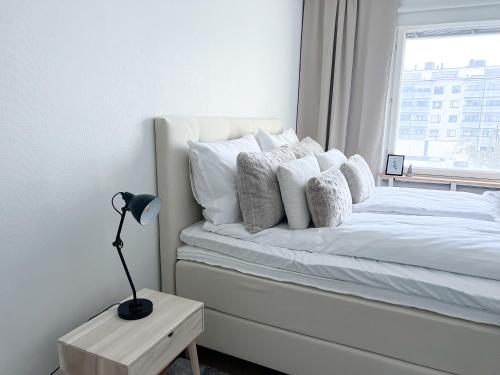 Aurora Central Suite III