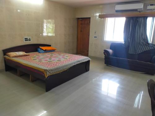 sridhar guest house 7010696049 mahabalipuram