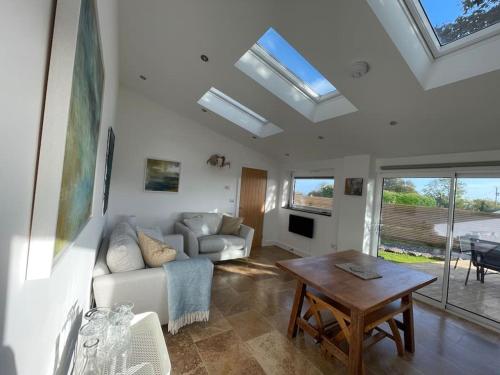 Tranquil, secluded, rural cottage for two in Mariandyrys