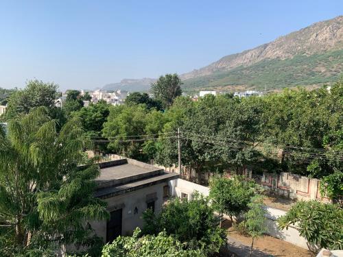 Ashraya home stay in Pushkar valley