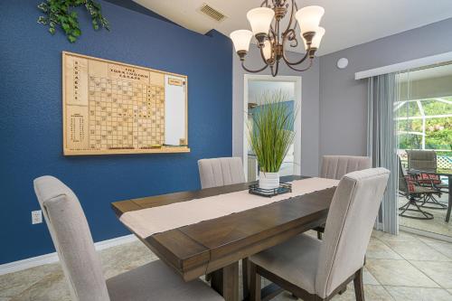 Peaceful Heated Pool Home For A Perfect Florida Retreat in ชาร์ลอต ฮาร์เบอร์