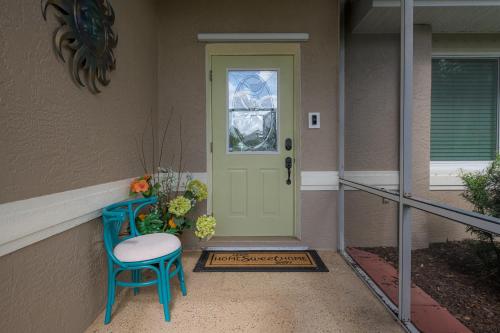 Peaceful Heated Pool Home For A Perfect Florida Retreat in ชาร์ลอต ฮาร์เบอร์