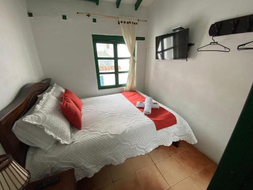 Double Room with Private Bathroom image 2