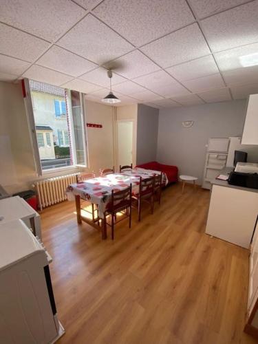 Appartement 6 personnes calme proche centre-ville