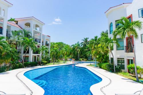 Paseo Del Sol Reef 305 condo in Playa del Carmen, Mexico