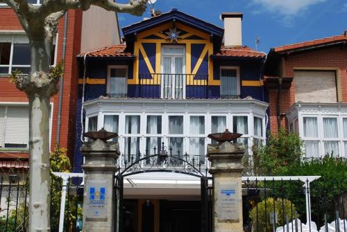 Restaurante - Hotel - Casa de Marinos Uribe Kosta