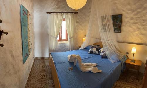 Four-Bedroom House image 10